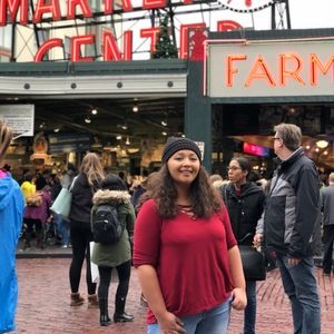 Meet your Posher, Danielle